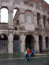 Isaac & Maria - Colosseum.JPG (76992 bytes)